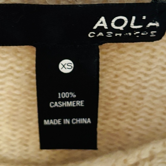 AQUA Cashmere Beige 100% cashmere Cozy Sweater SZ XS - Picture 8 of 9